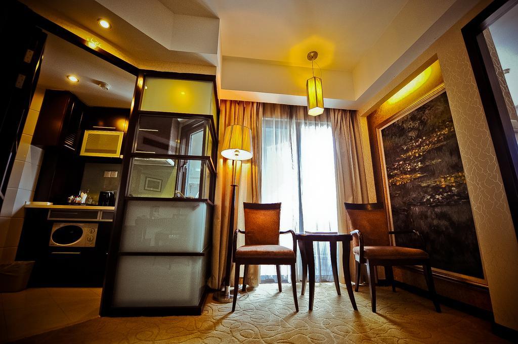 Howard Johnson All Suites Shanghai Bilik gambar