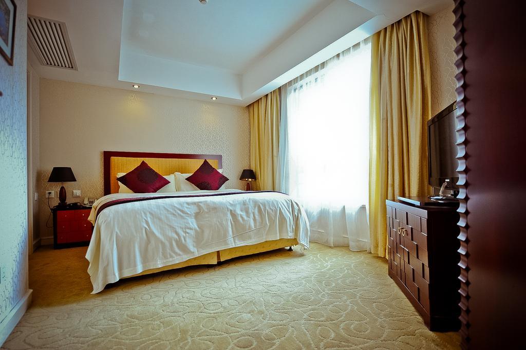 Howard Johnson All Suites Shanghai Bilik gambar